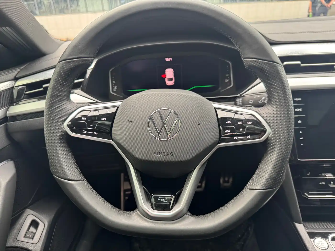 Volkswagen FAW-Volkswagen CC 2021 330TSI Dazzle Edition фото 8