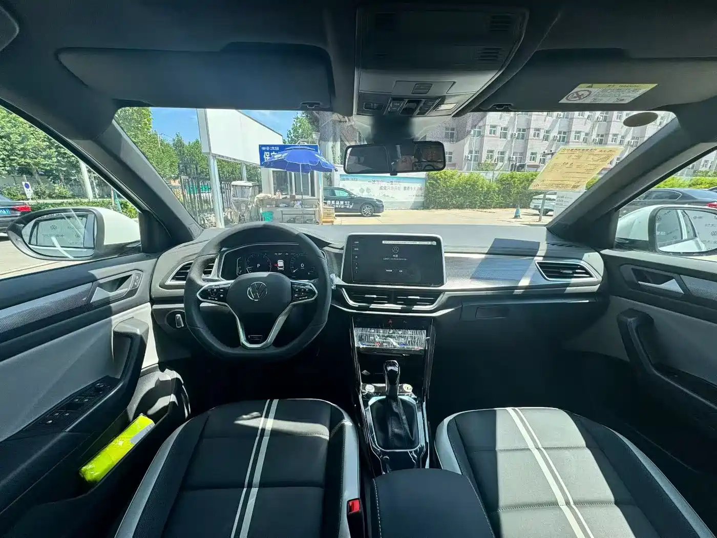 2026 Volkswagen T-ROC