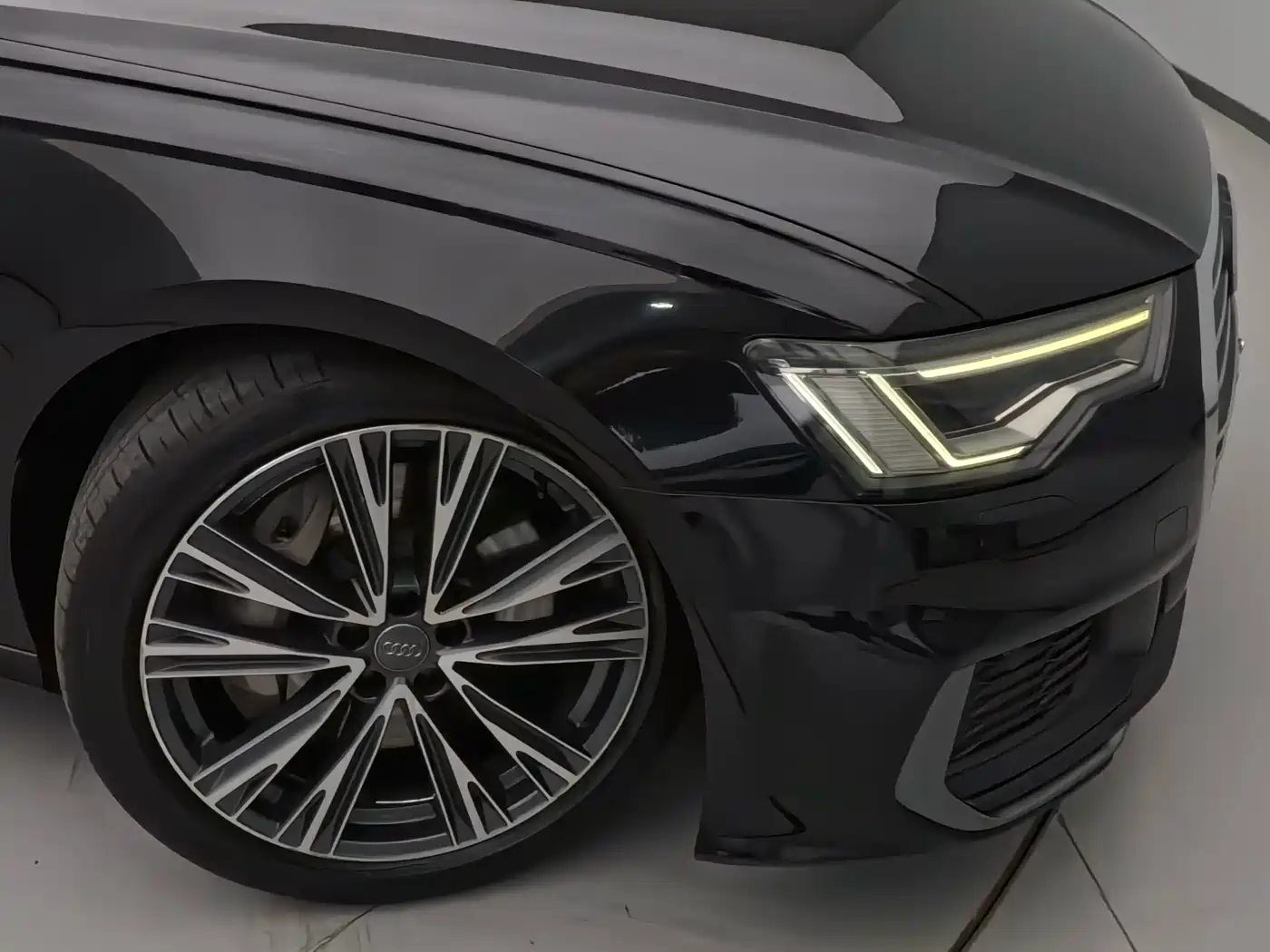 Audi A6L 2021 55 TFSI quattro Premium Dynamic фото 7