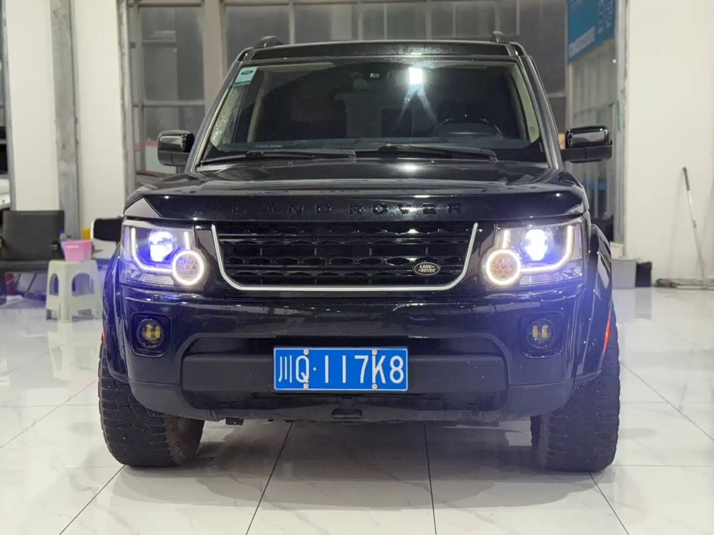 Land Rover Discovery 2012 3.0 SDV6 HSE Diesel фото 2