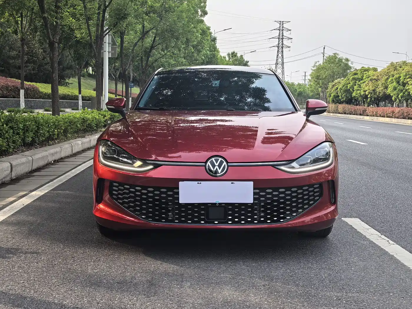 VOLKSWAGEN LINGDU