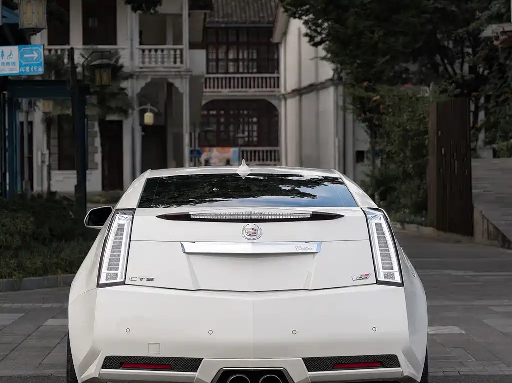 Cadillac CTS (Import) 2013 2012 6.2L CTS-V COUPE