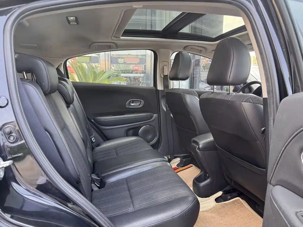 Honda Vezel 2014 2015 1.8L CVT FWD Luxury