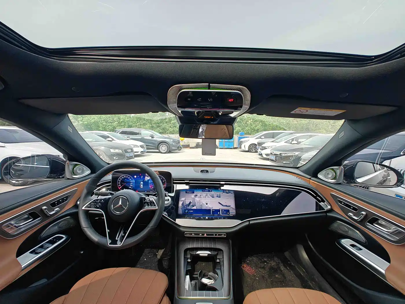 MERCEDES-BENZ E-CLASS