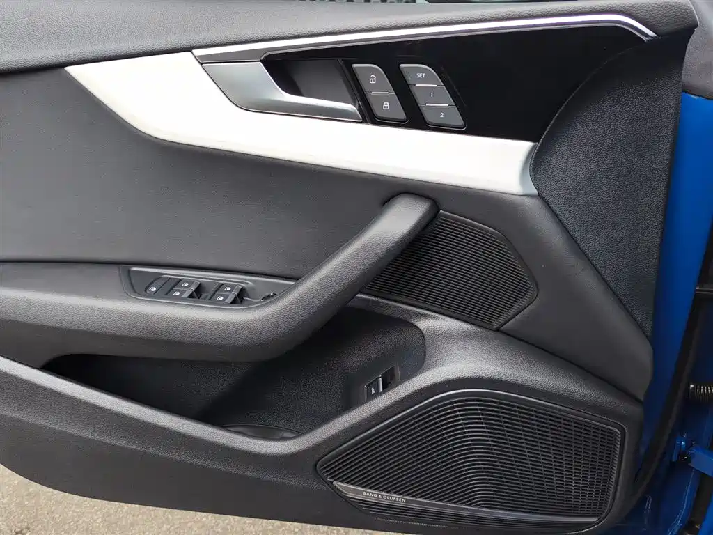 Audi A5 (Import) 2023 Sportback 40 TFSI quattro Luxury Dynamic фото 10