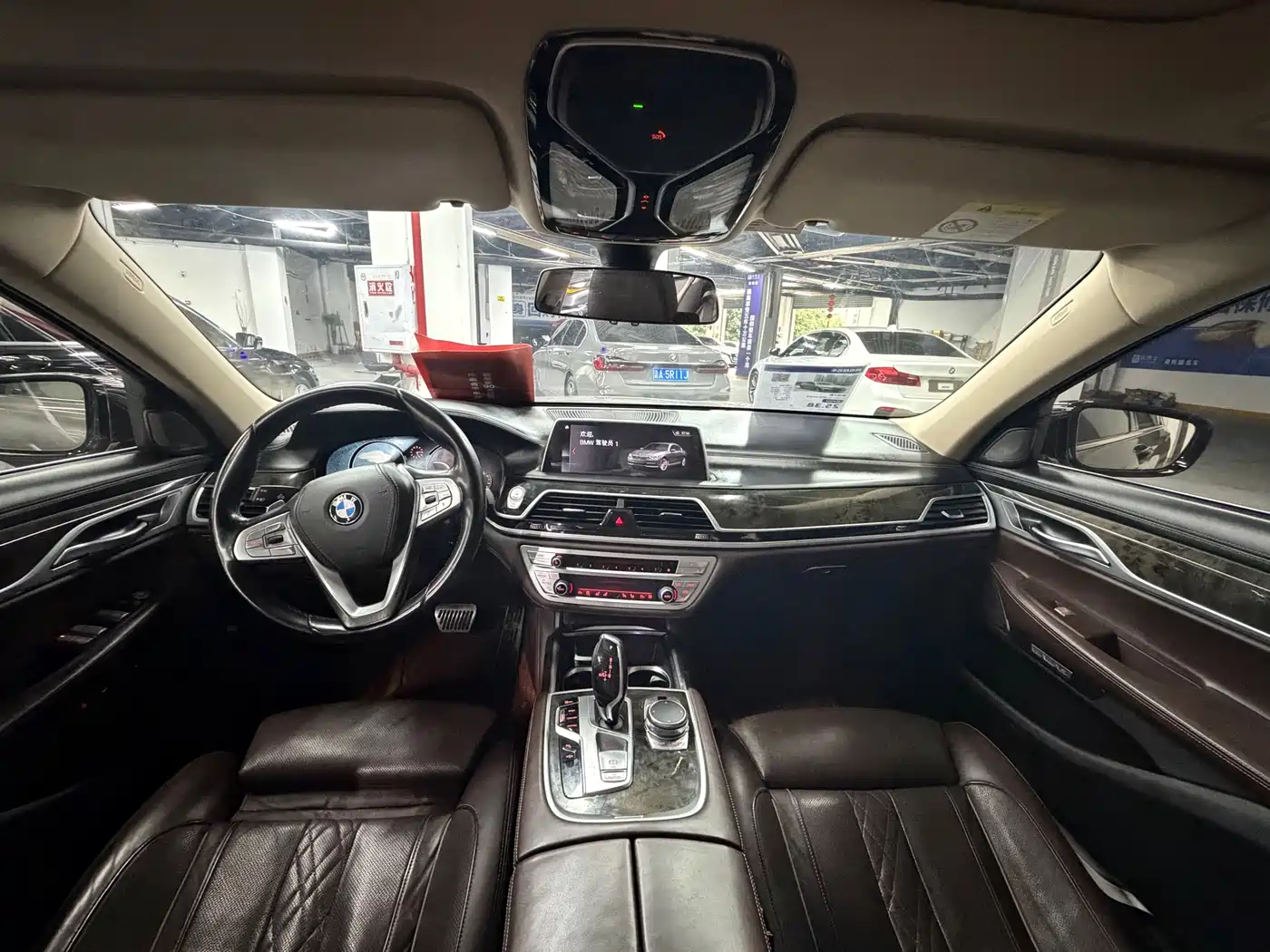 BMW 7 Series 2018 740Li Leading Type Excellence Package фото 7