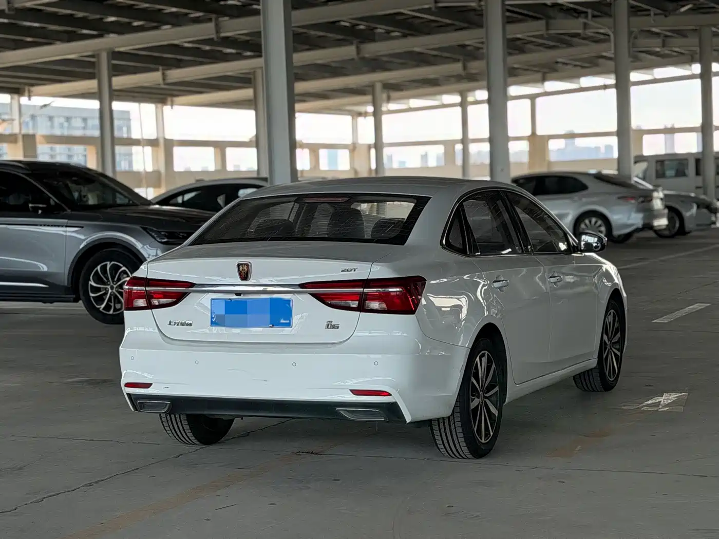 Roewe i6 2018 2017 20T Auto Flagship Edition