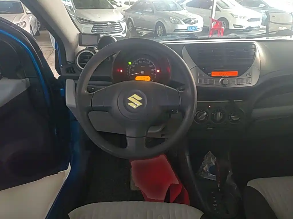 Suzuki Alto 2015 2013 1.0L Automatic Deluxe