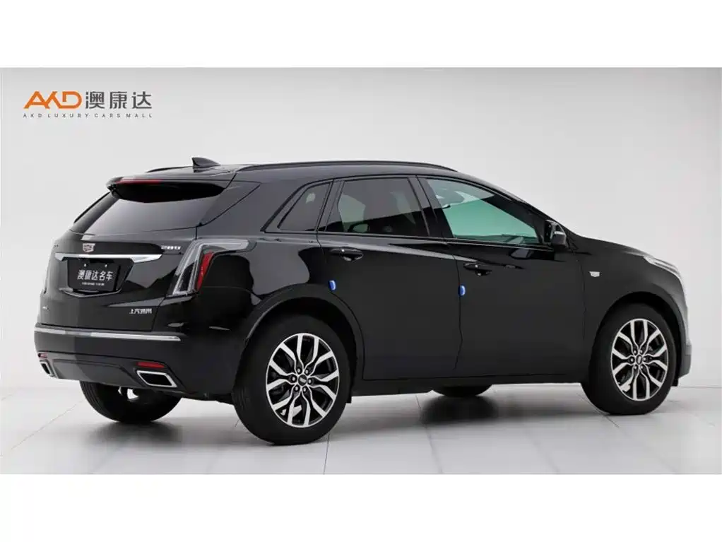 CADILLAC XT5