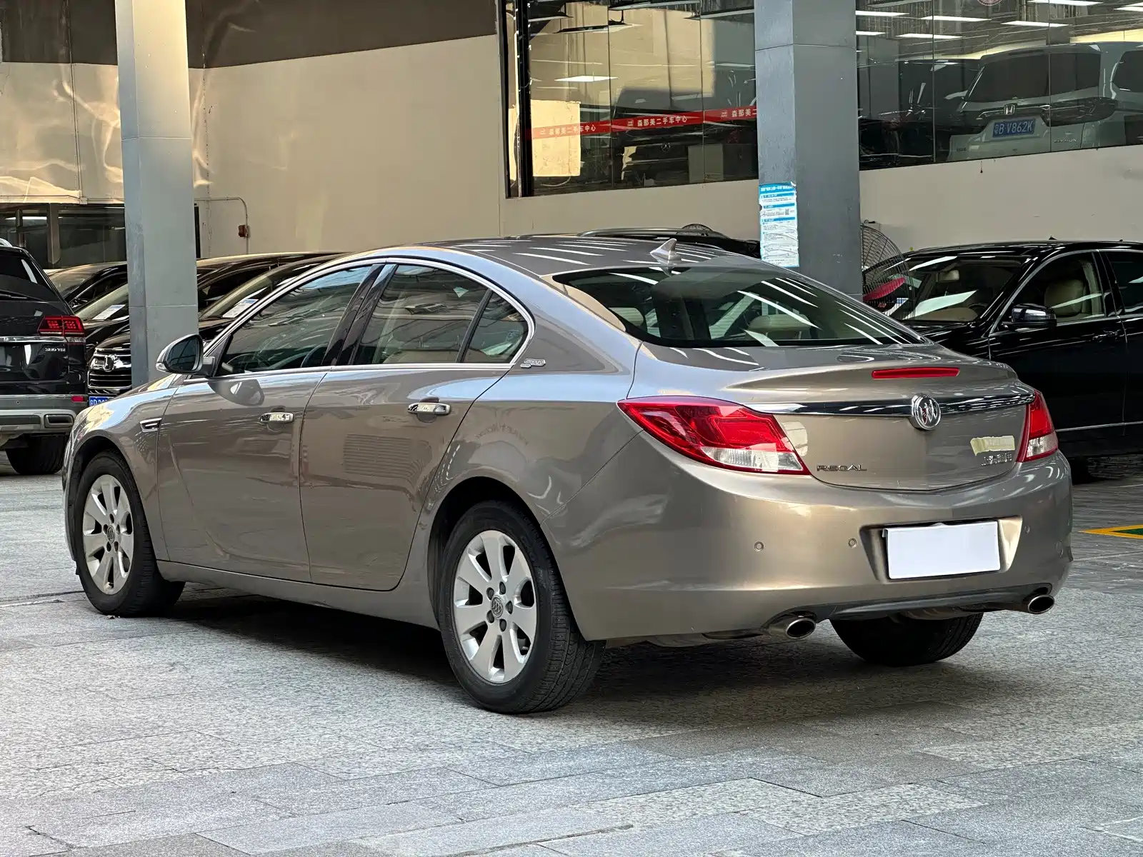 Фото 12 - Buick Regal