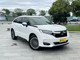 Photo 3 - Honda Avancier