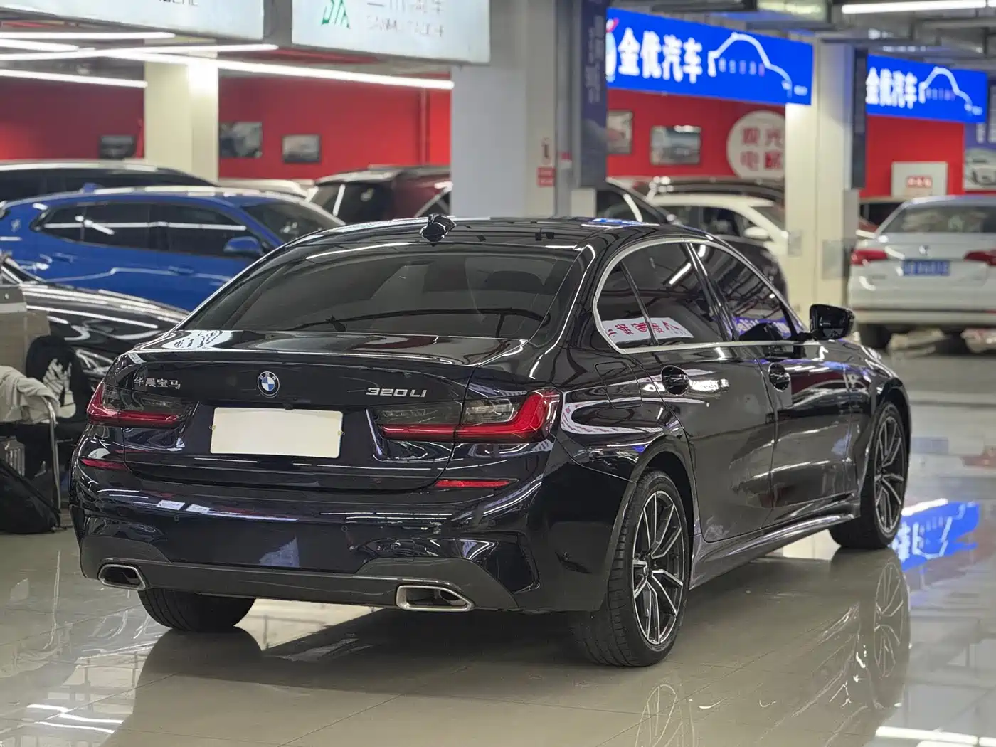 BMW 3 Series 2020 320Li M Sport Package фото 12