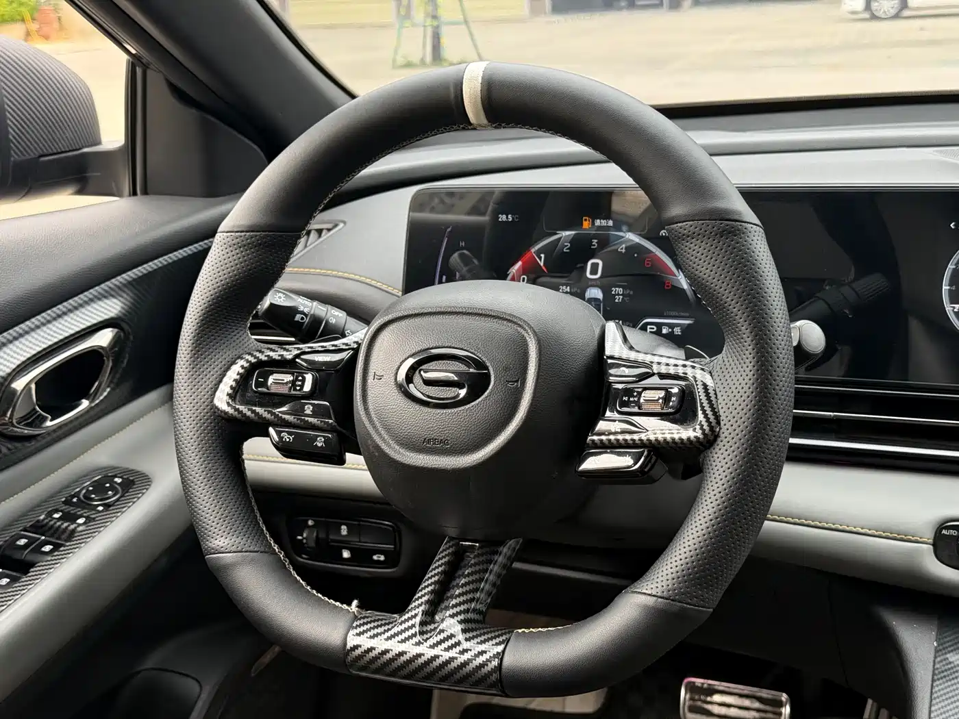 GAC Trumpchi Trumpchi Emkoo 2021 270T DCT J15 Edition фото 6