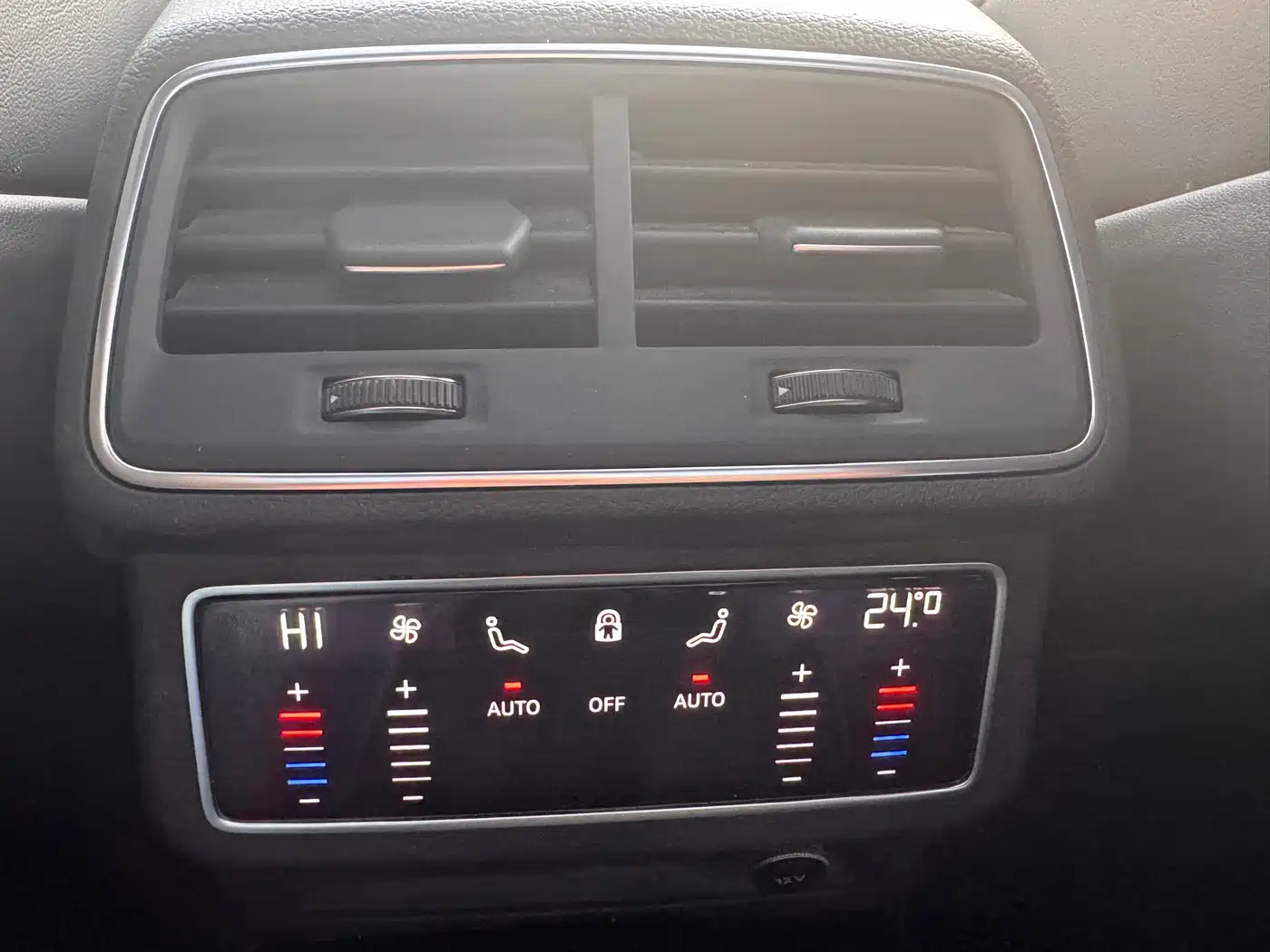 Audi A6L 2023 45 TFSI quattro Premium Dynamic фото 16