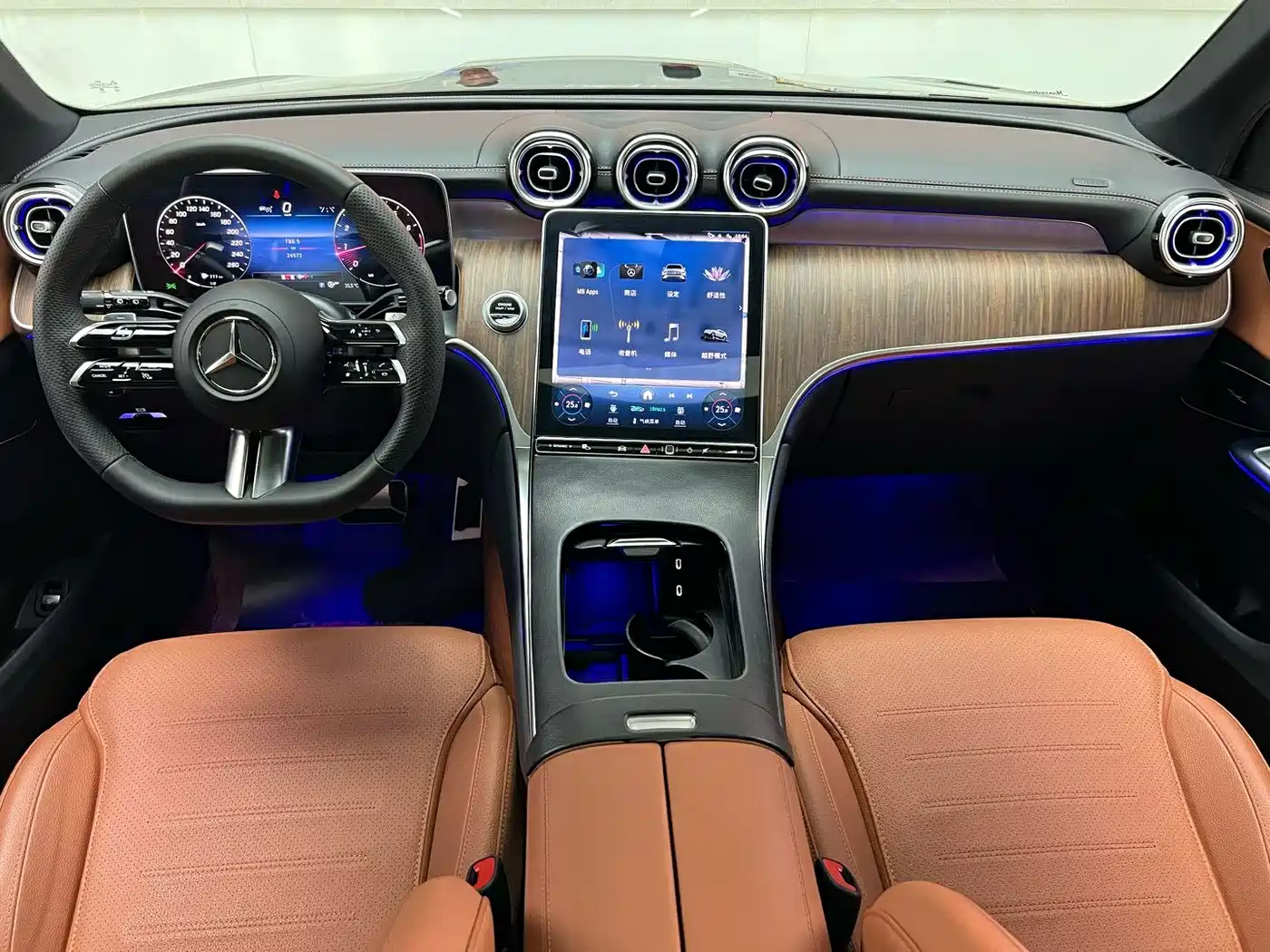 Mercedes-Benz GLC 2024 GLC 300 L 4MATIC Dynamic 7-seater фото 12