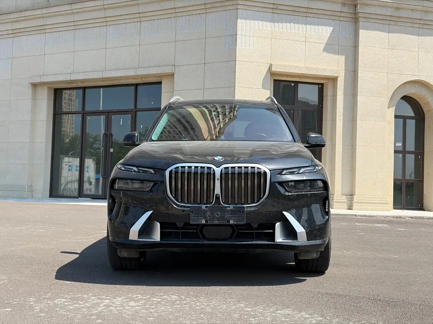 2025 BMW X7