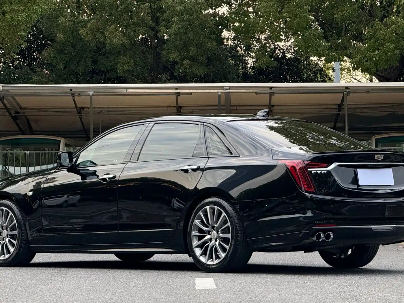 CADILLAC CT6