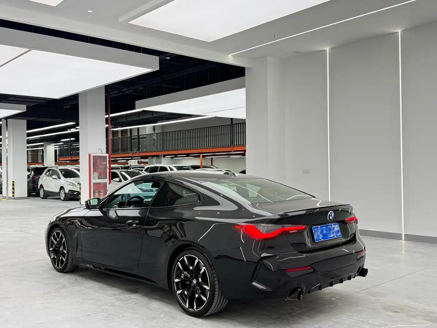 BMW 4 Series 2024 430i M Sport Shadow Edition фото 14
