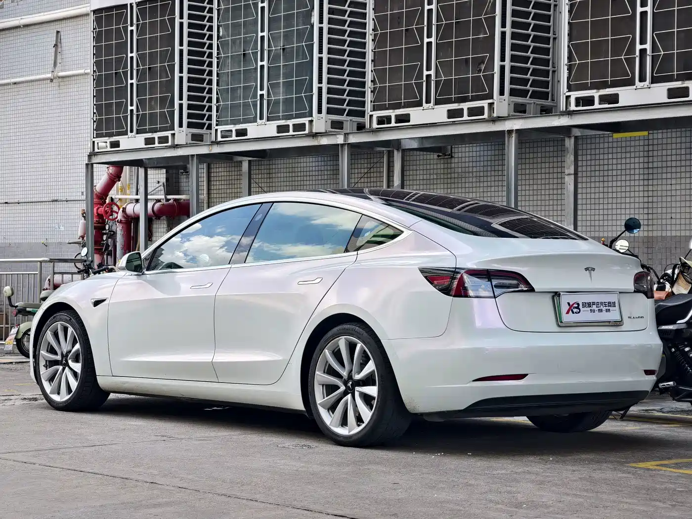Tesla Model 3 (Import) 2019 2019 Long Range All-Wheel Drive Edition