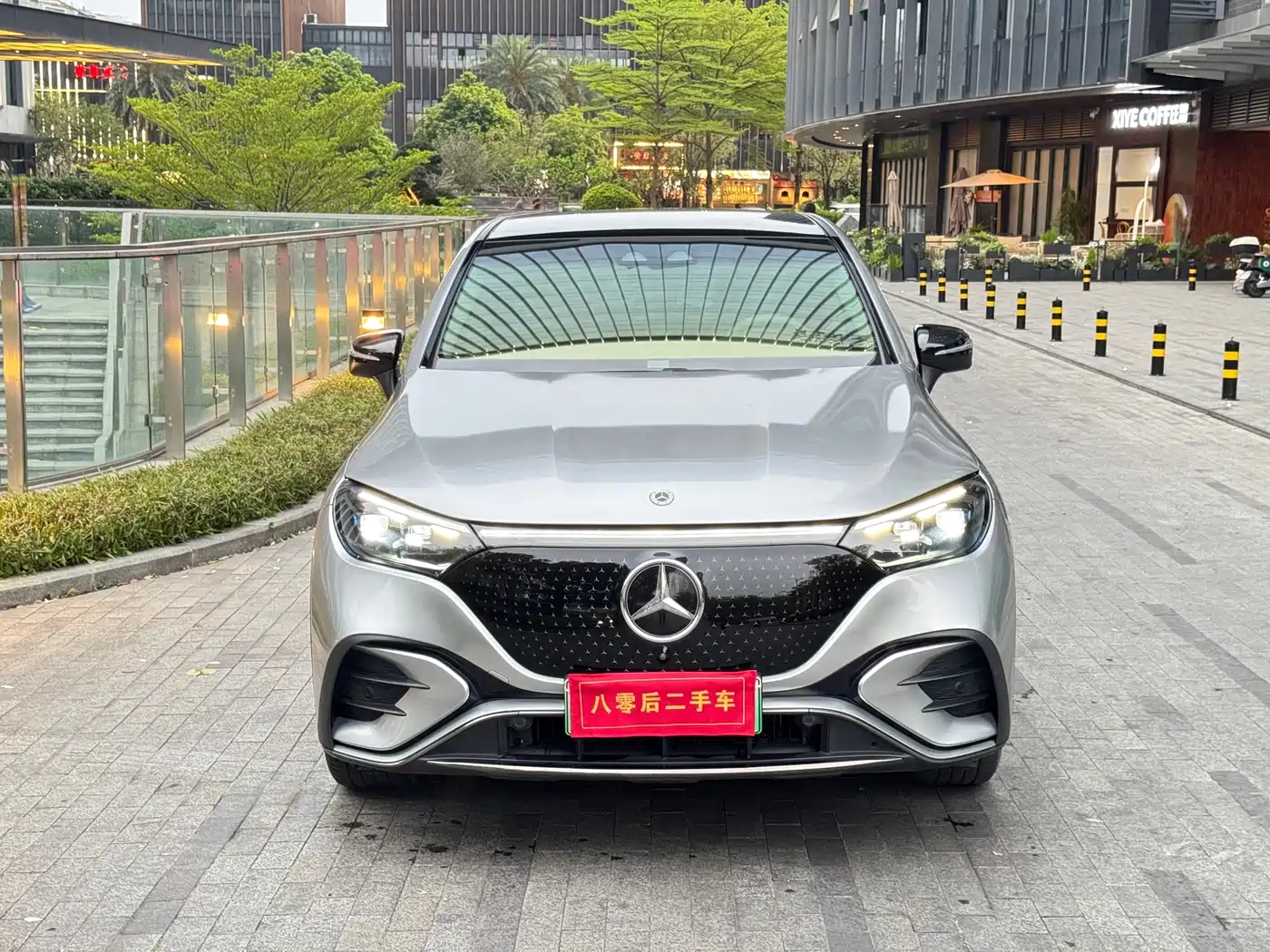 MERCEDES-BENZ EQE SUV