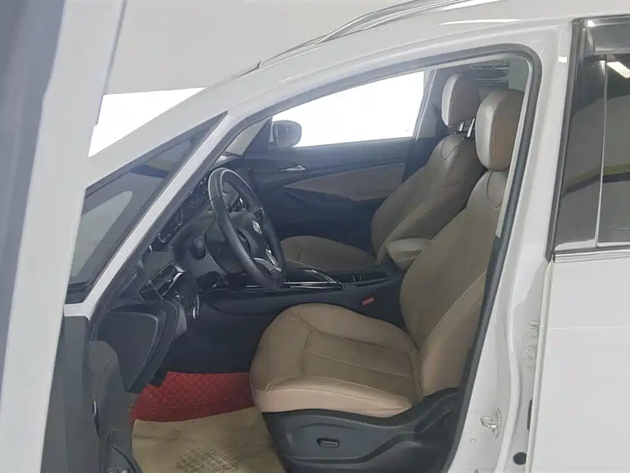 Buick GL6 2021 323T Mild Hybrid Connected Luxury фото 9