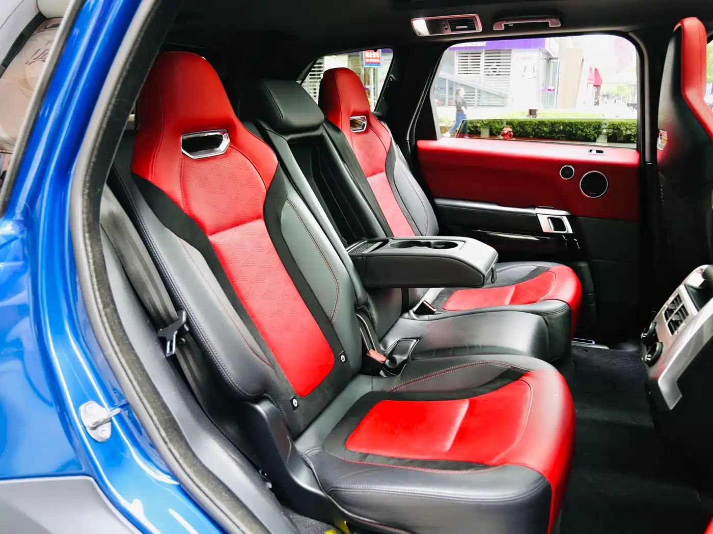 Land Rover Range Rover Sport 2021 5.0 SC V8 SVR фото 12