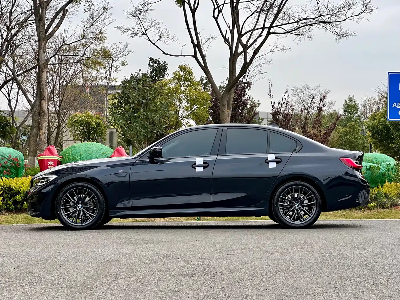 BMW 3 Series 2020 Facelift 325i M Sport Night Edition фото 10