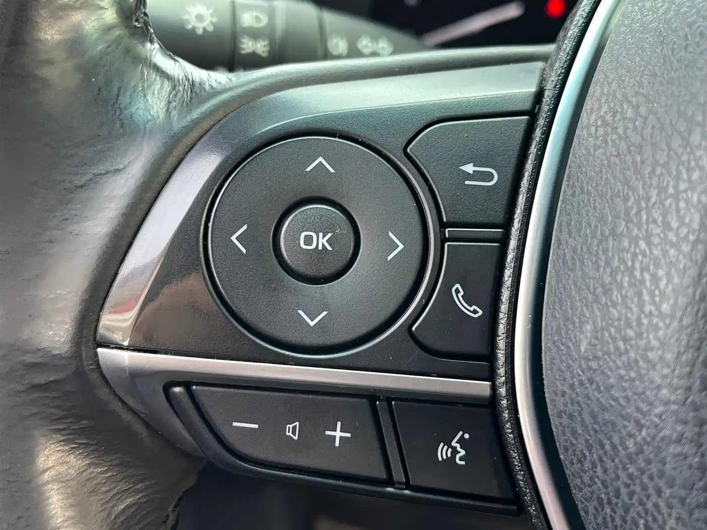Toyota Avalon 2019 2.0L Luxury Edition (China VI) фото 32