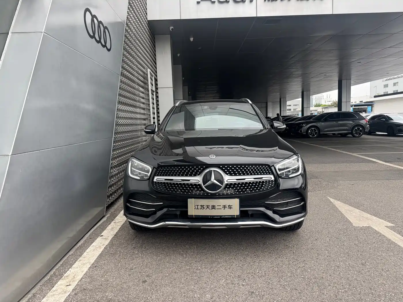 Mercedes-Benz GLC 2020 Facelift GLC 260 L 4MATIC Luxury фото 2