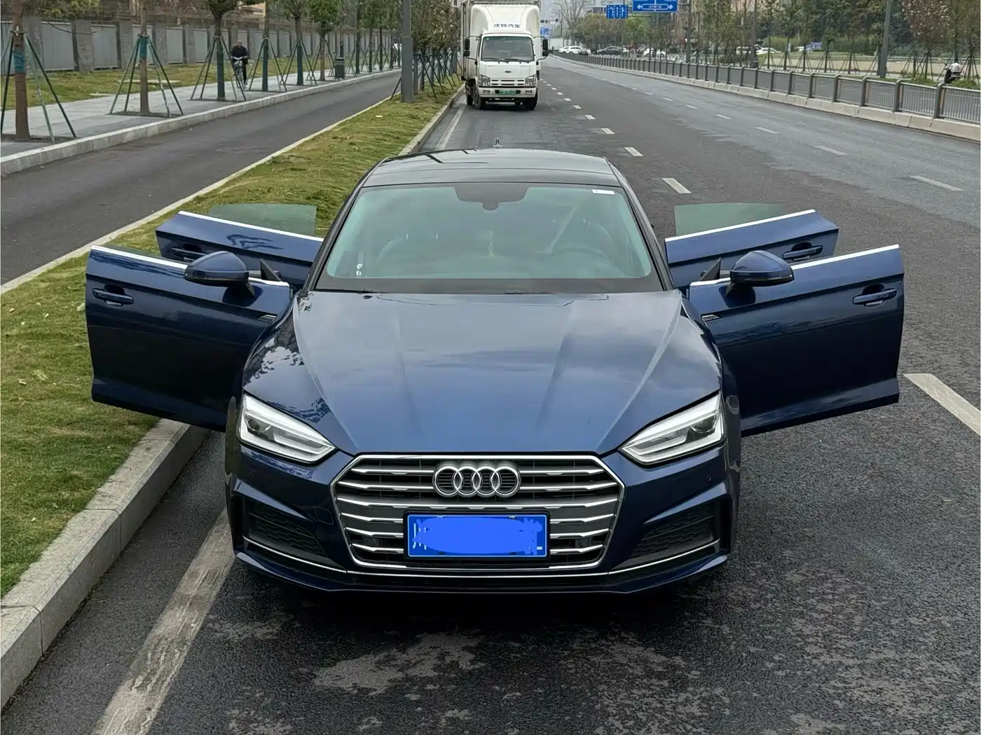 Audi A5 (Import) 2017 Sportback 40 TFSI Fashion фото 3