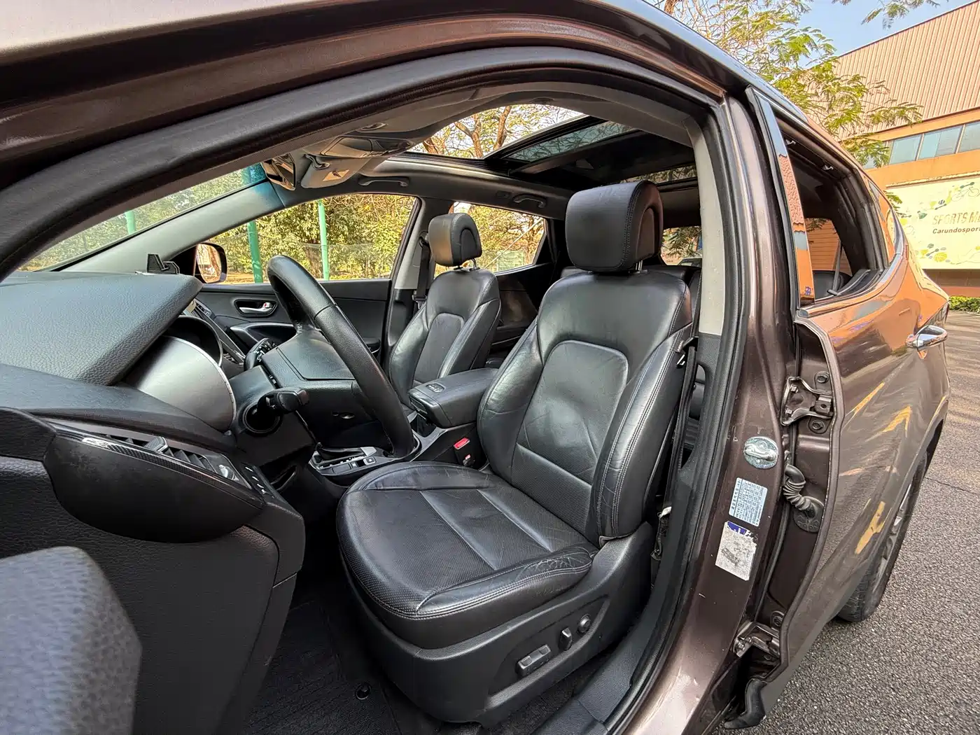 Hyundai Santa Fe 2015 2.4L Automatic 4WD Smart 5-seater фото 10