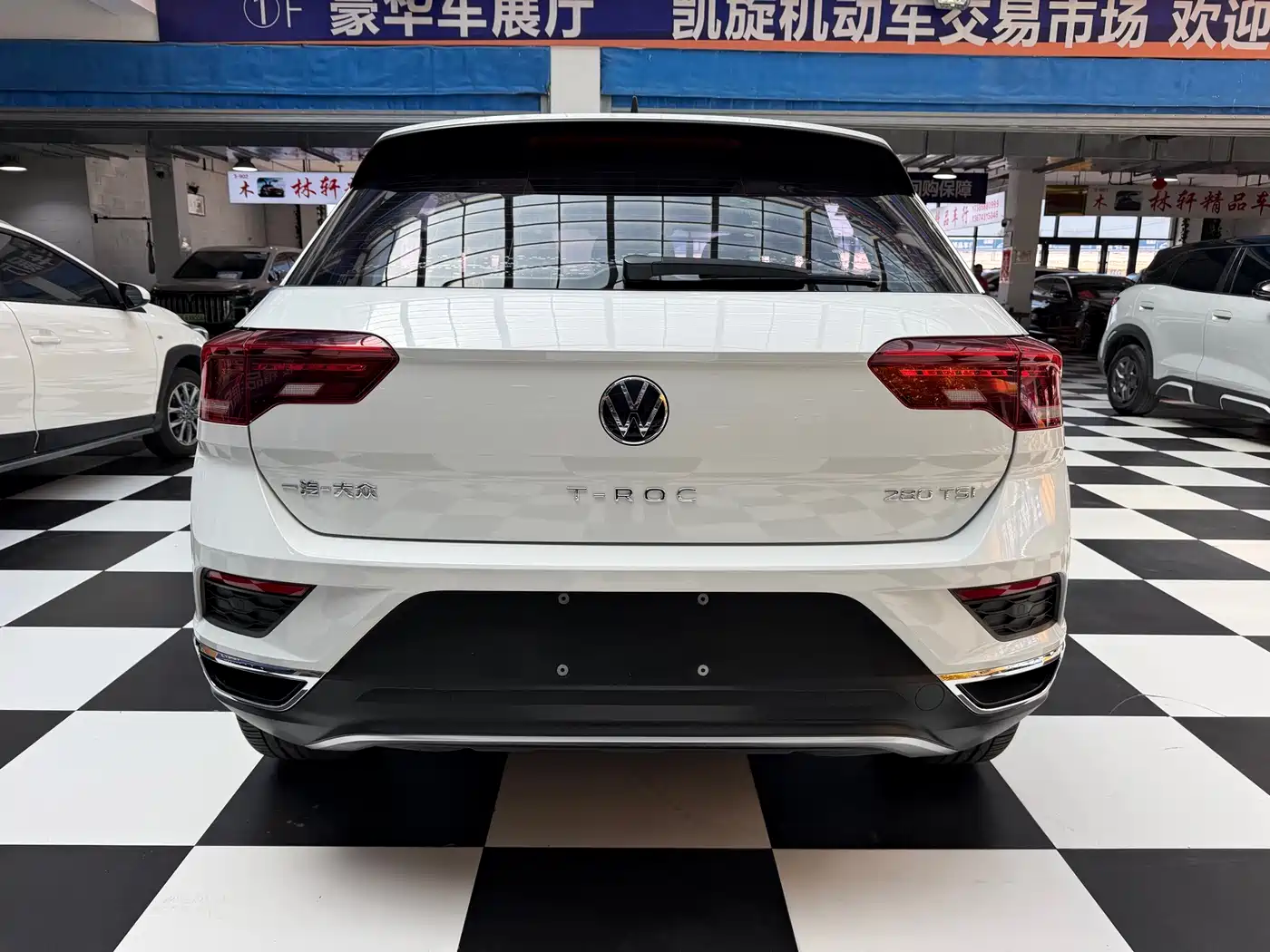 Volkswagen T-Roc, миниатюра 16