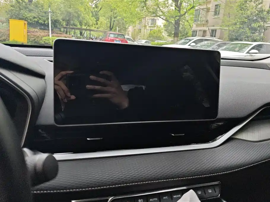 GEELY AUTOMOBILE XINGRUI