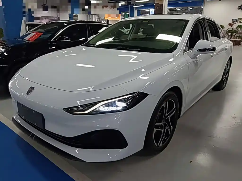 Roewe D7 2024 2023 DMH 125km Beyond Edition