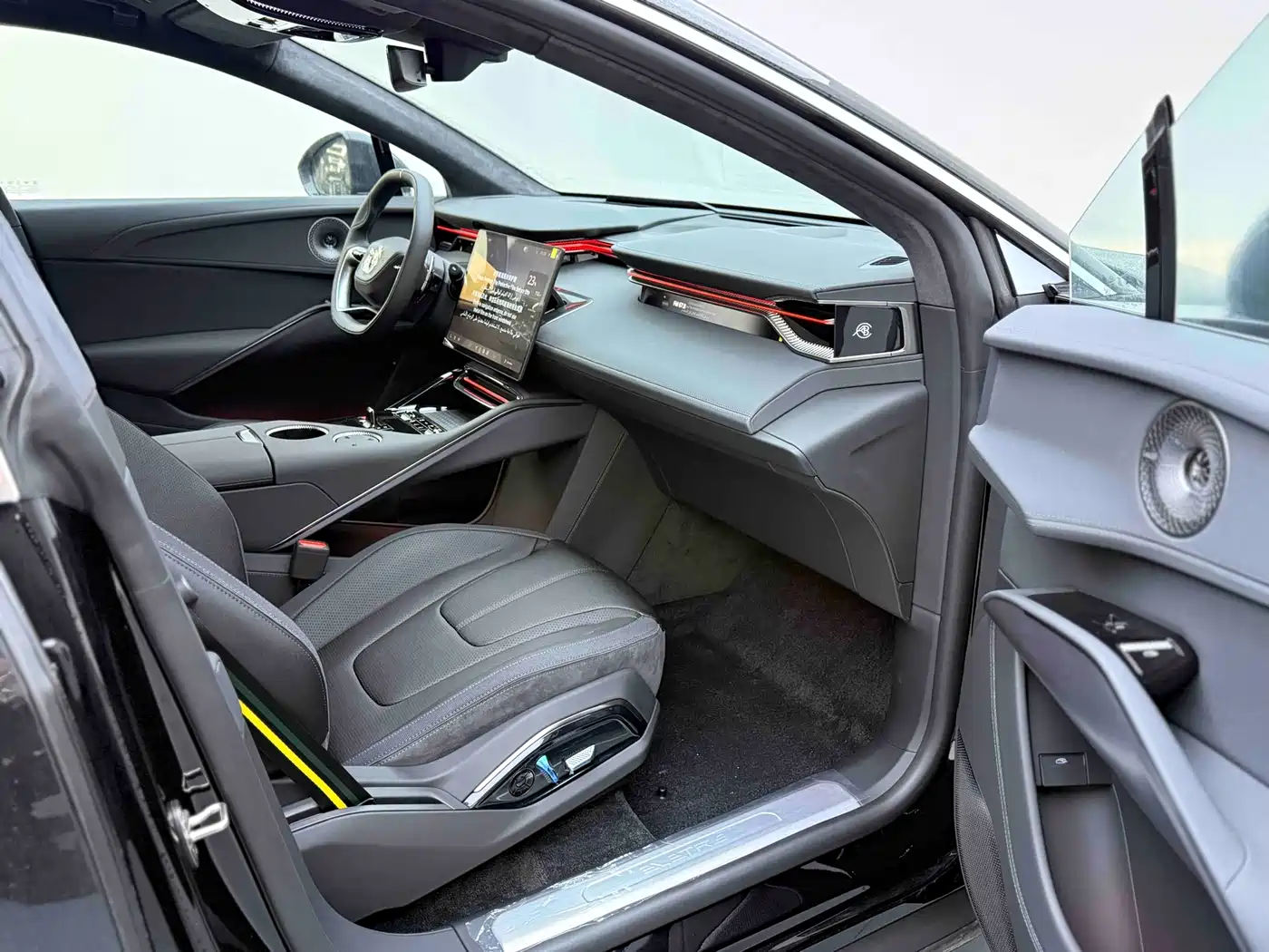 LOTUS SPORTS CAR ELETRE