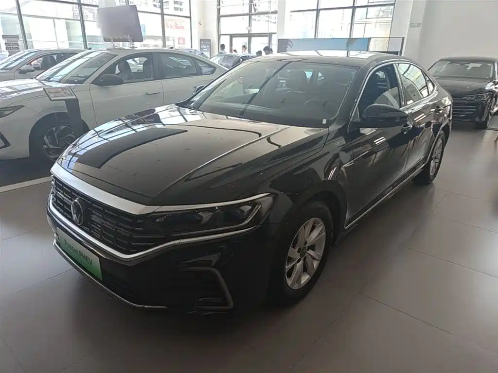 Volkswagen Passat New Energy 2025 430PHEV Hybrid Business Edition