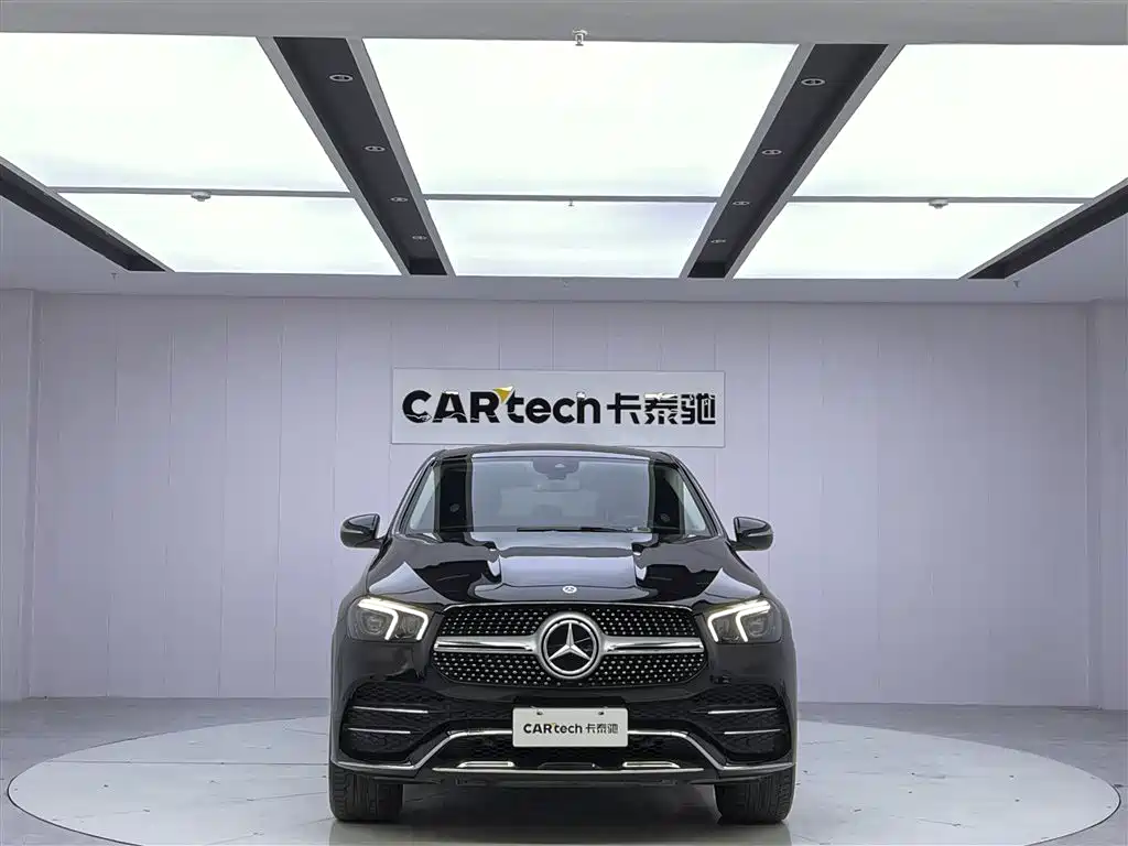 Mercedes-Benz GLE Coupe 2020 GLE 350 4MATIC Coupe SUV Fashion фото 3