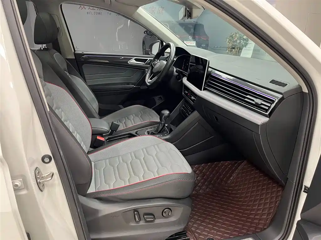 Volkswagen Tiguan L PHEV 2022 430PHEV Plug-in Hybrid Flagship Edition фото 13