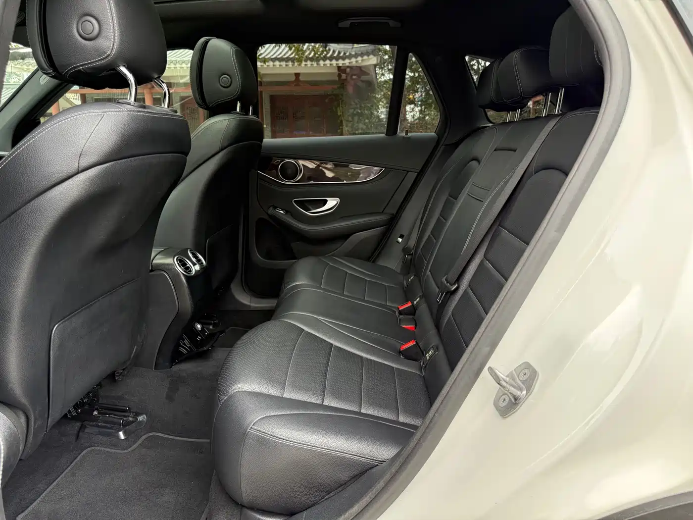 Mercedes-Benz GLC 2017 GLC 260 4MATIC Dynamic фото 6