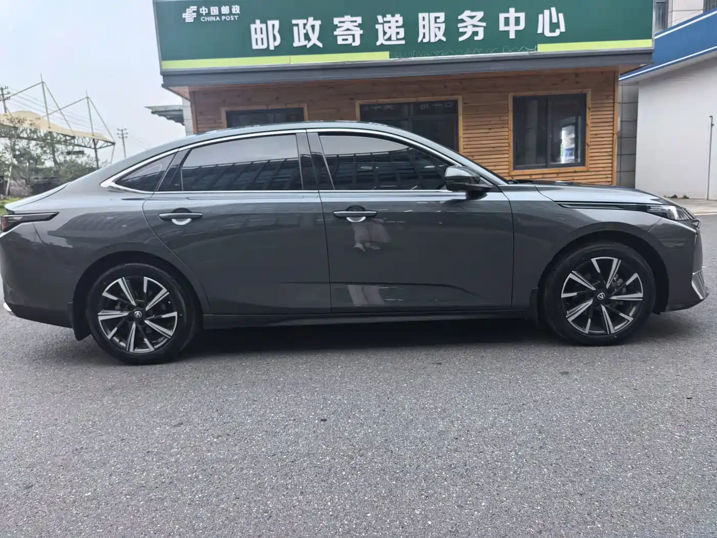 Photo 12 - Changan Eado