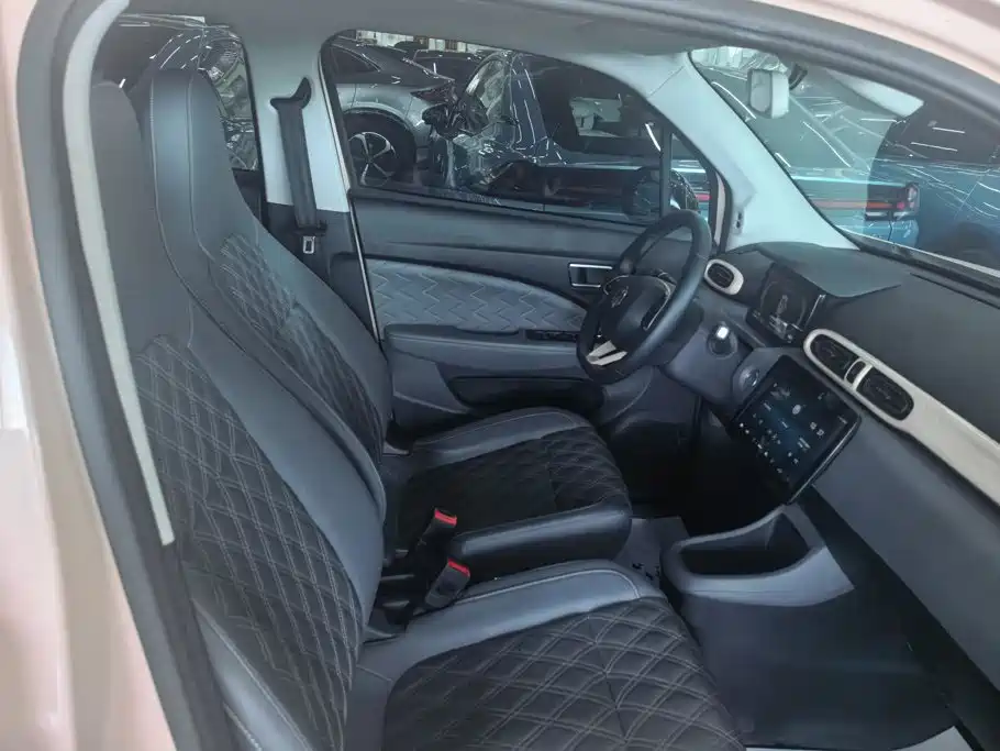 Leapmotor T03 2021 2021 400 Luxury Edition