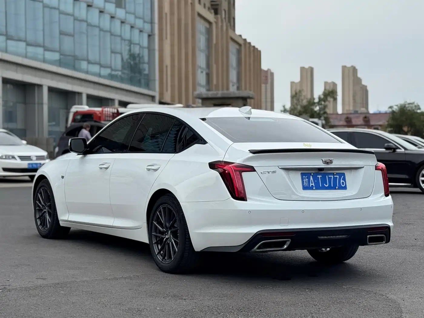 CADILLAC CT5