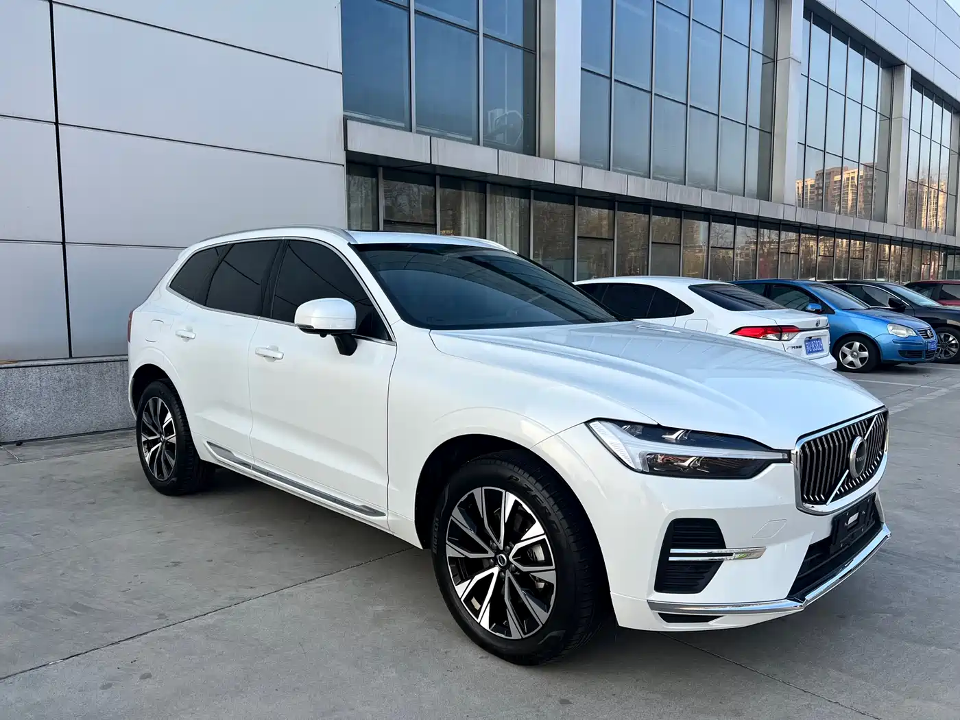 VOLVO XC60