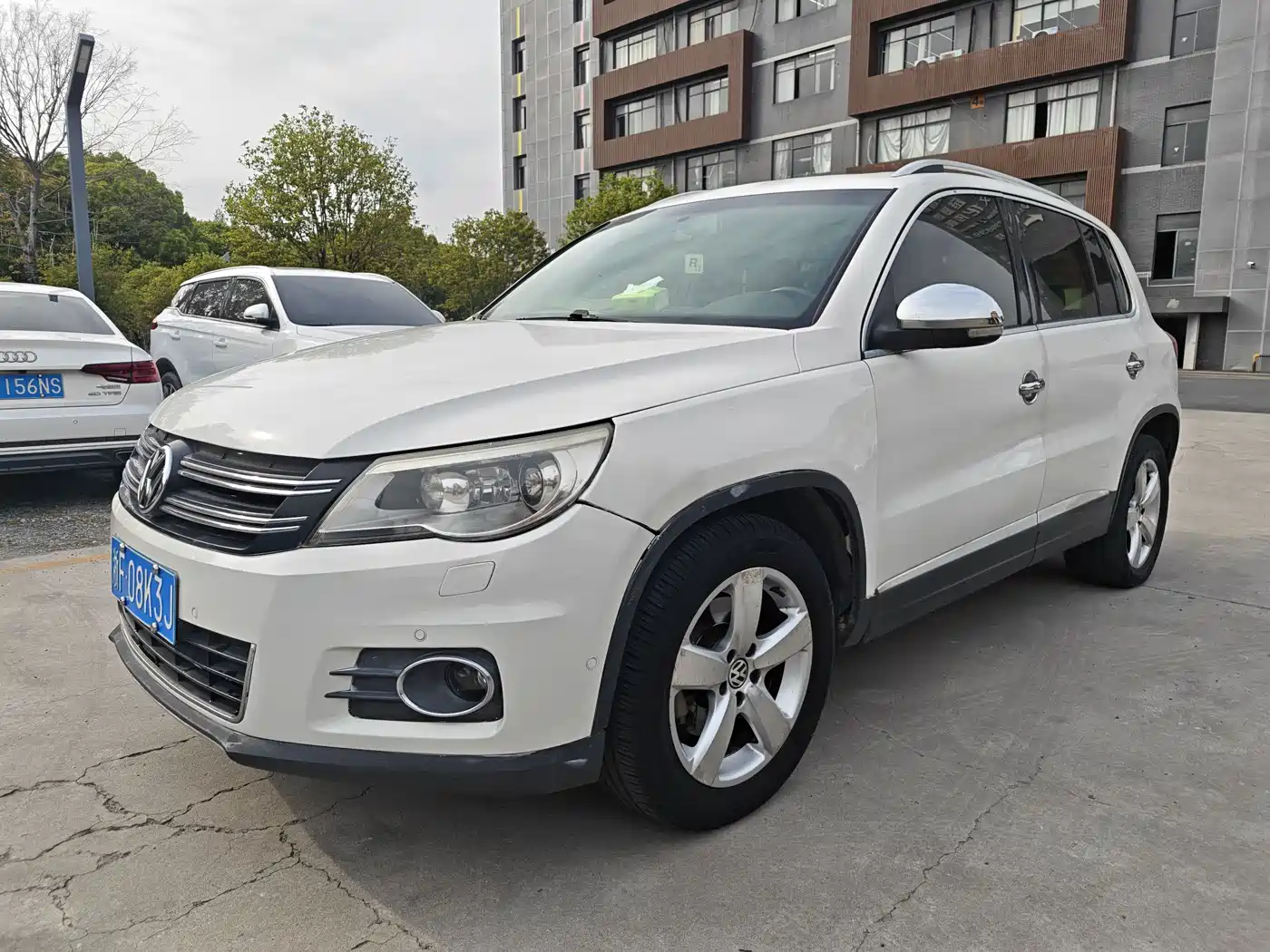 Volkswagen Tiguan 2010 1.8TSI Automatic 4WD Elite