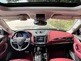 Фото 6 - Maserati Levante
