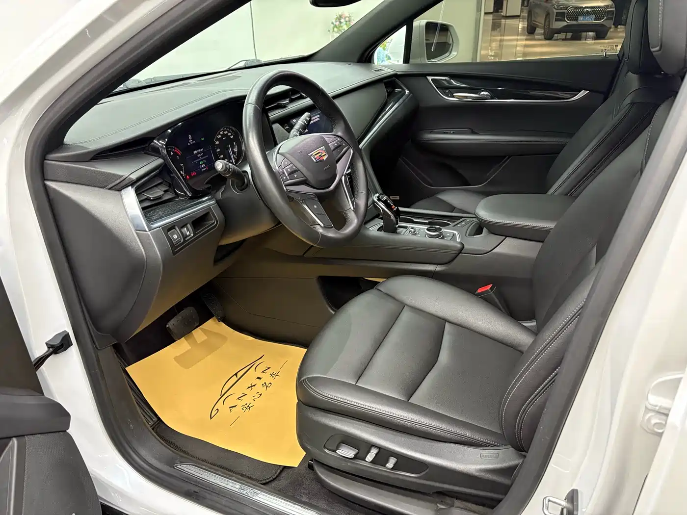 Cadillac XT5 2020 28T Luxury Model фото 8