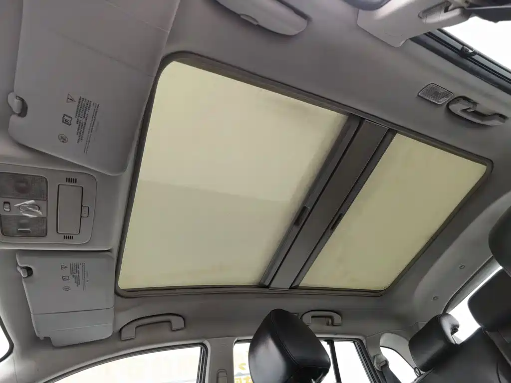 Renault Koleos (Import) 2010 2010 2.5L 4WD Comfort