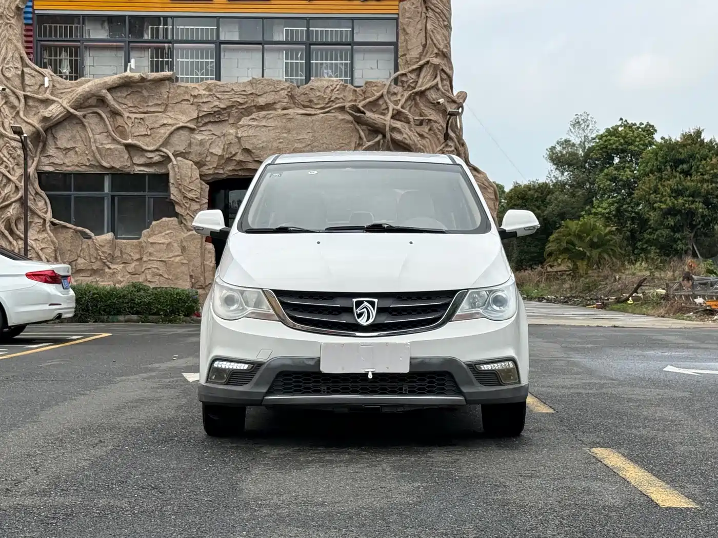 Baojun 730 2015 2014 1.5L Manual Standard 7-seater