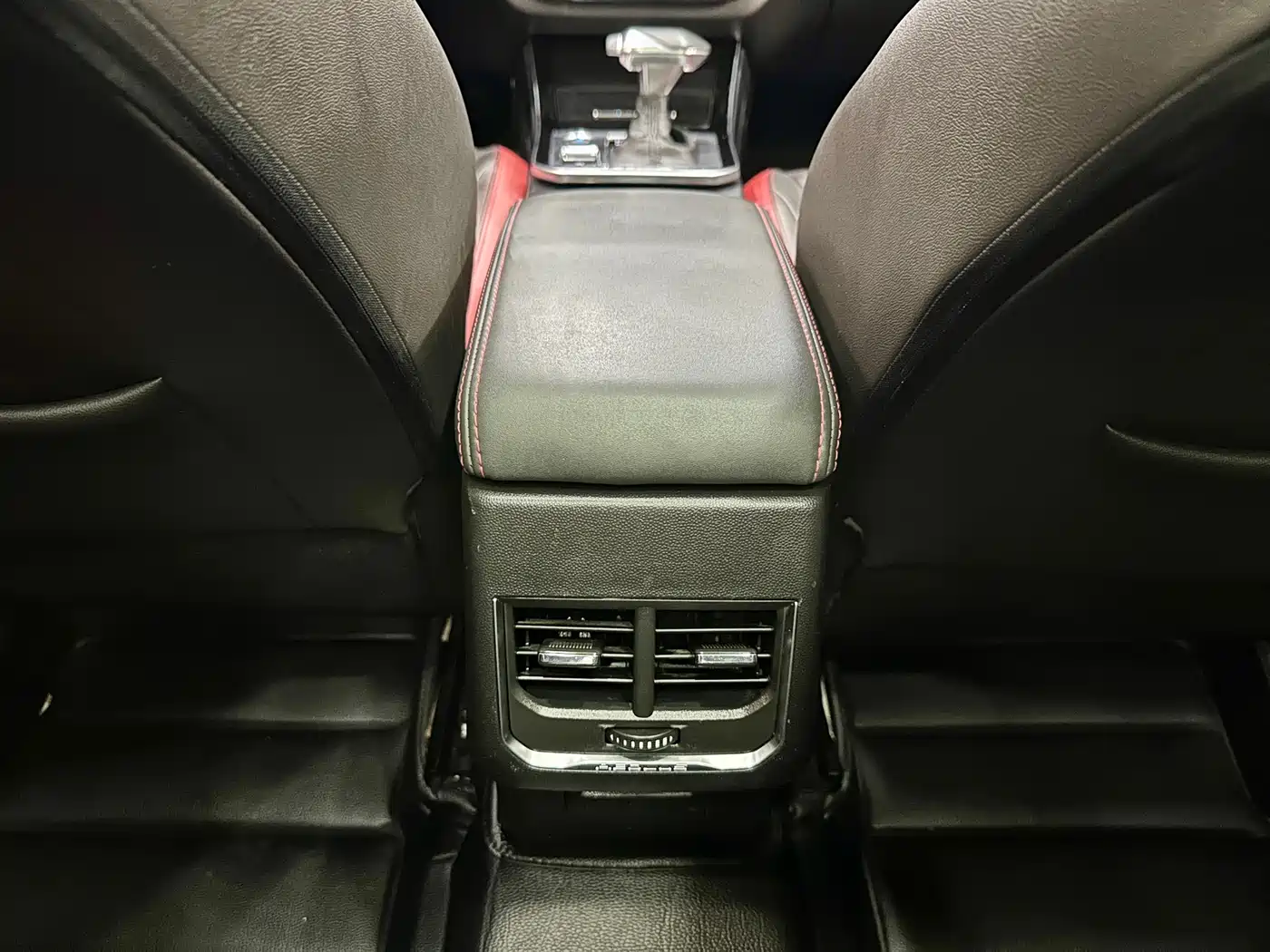 DONGFENG FENGSHEN YI HYUN GS