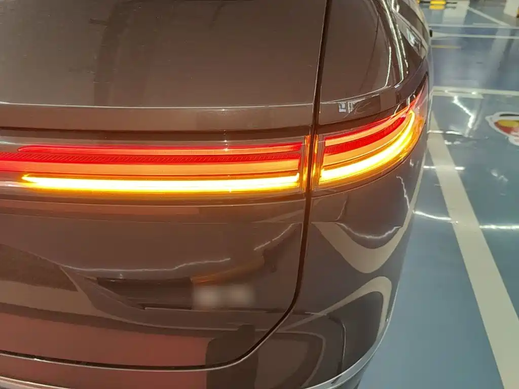 NIO ES8 2025 2025 Model 6-Seat Executive Luxury Edition